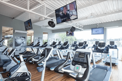 Imagem 7 da galeria do parceiro World Gym - Curitiba