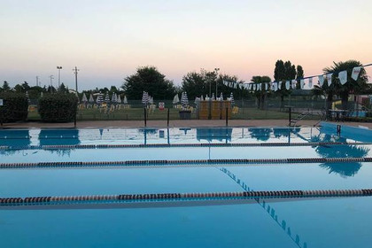 Immagine 2 dalla galleria del partner Piscina di Ronta