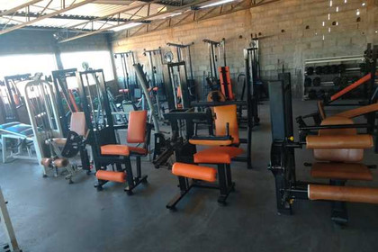 Imagem 8 da galeria do parceiro Iron Club Gym