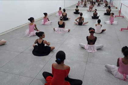 Imagem 3 da galeria do parceiro Ballet Jeane Alcântara
