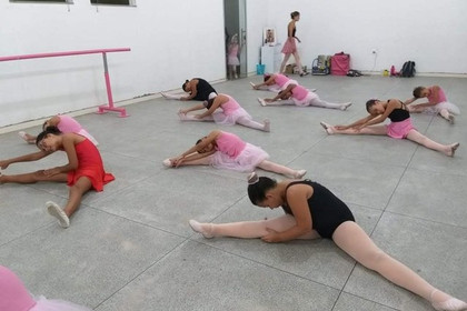 Imagem 5 da galeria do parceiro Ballet Jeane Alcântara