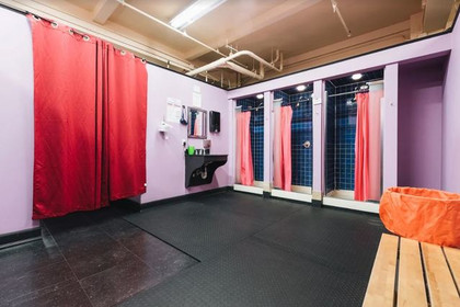 Image 3 from Hot on Yoga Chelsea partner gallery
