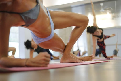 Imagen 8 de la galería del partner Bikram Yoga Pau Claris Barcelona