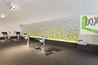 Bild 1 von fitbox Düsseldorf Wehrhahn Partnergalerie