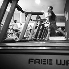 Imagem 2 da galeria do parceiro Fitness Academia