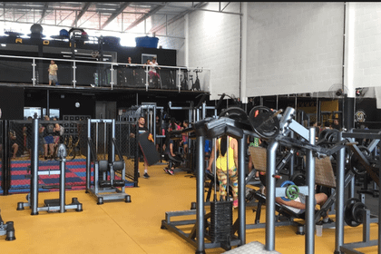 Imagem 2 da galeria do parceiro Iron Fitness