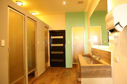 Imagen 4 de la galería del partner Studio 28 Fresno