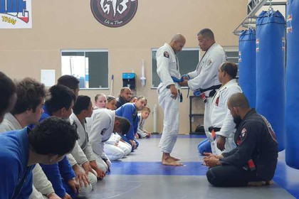 Imagem 4 da galeria do parceiro Fort Fight