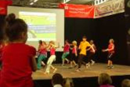 Bild 1 von ZUMBA ®﻿ mit Anya Partnergalerie