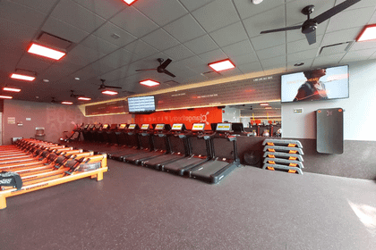 Imagen 4 de la galería del partner Orangetheory Fitness - Del Valle Outdoors