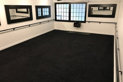 Image 3 from London Barre partner gallery