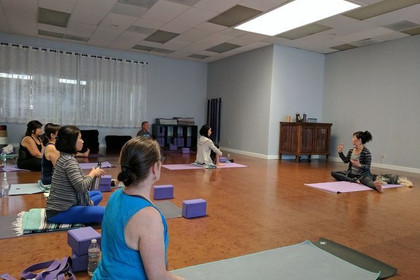 Image 3 from Yiwen Yoga partner gallery