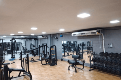 Imagem 3 da galeria do parceiro Academia HIIT Fitness