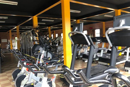 Imagem 2 da galeria do parceiro Academia Champion Fitness