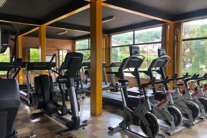 Imagem 4 da galeria do parceiro Academia Champion Fitness