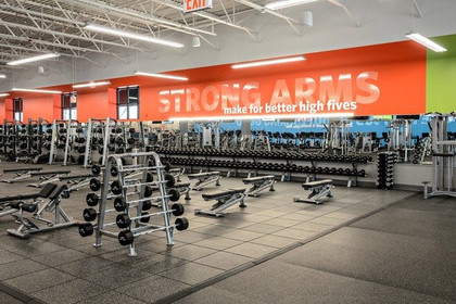 Image 4 from Blink Fitness Riverdale partner gallery