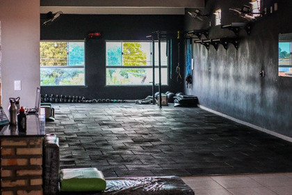 Imagem 3 da galeria do parceiro Box 490 Cross Training