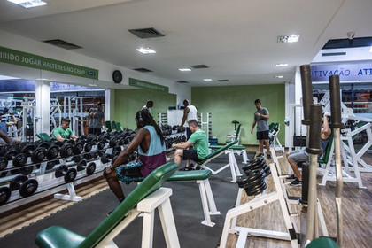 Imagem 4 da galeria do parceiro Academia Top 3 Gym Center - Méier I
