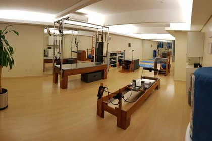 Imagem 3 da galeria do parceiro Studio Huma Pilates, LPF e Fisioterapia