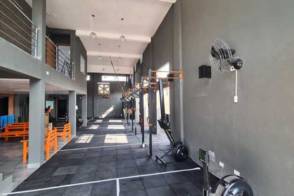 Imagem 1 da galeria do parceiro Phoenix Box