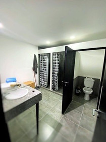 Imagen 2 de la galería del partner Arkham CF
