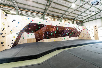 Bild 1 von Boulderhalle Steil Partnergalerie