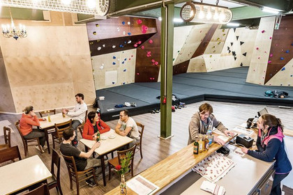 Bild 2 von Boulderhalle Steil Partnergalerie