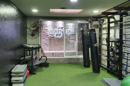 Imagen 2 de la galería del partner Jockey Gym - Centro
