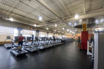 Image 2 from LA Fitness - CHICAGO - ROGERS PARK partner gallery