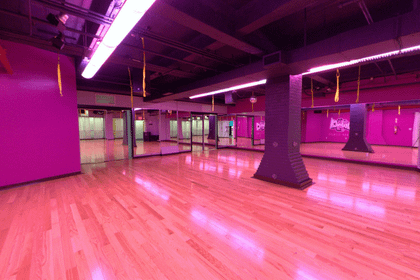 Image 2 from Crunch - Union Square partner gallery