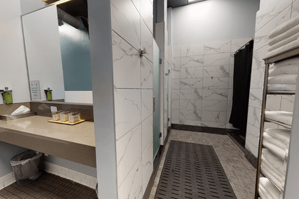 Image 9 from Crunch - 83rd Street partner gallery