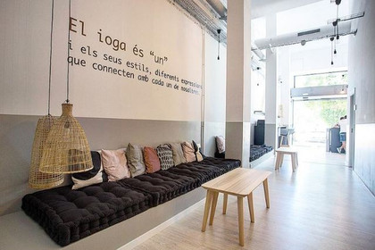 Imagen 2 de la galería del partner YogaOne Aragó/Clot