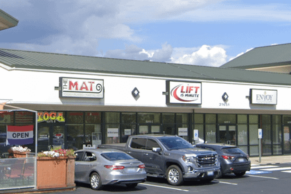 Image 2 from The Mat partner gallery