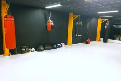 Imagem 1 da galeria do parceiro Escola de Muay Thai Raw