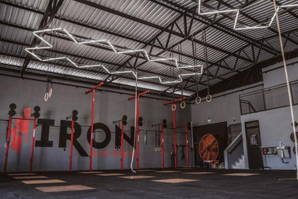 Imagem 1 da galeria do parceiro Iron Cross