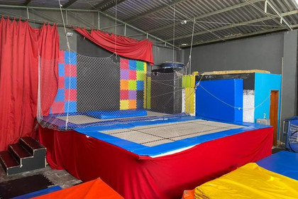 Imagem 1 da galeria do parceiro Divertidamente Escola de Circo