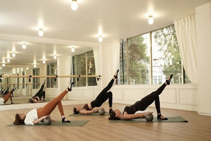 Imagen 1 de la galería del partner L`Barre Studio