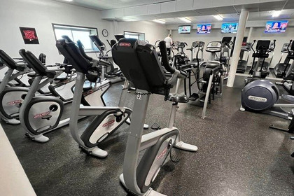 Image 5 from Fore Court Racquet & Fitness Club partner gallery