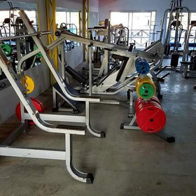 Imagen 4 de la galería del partner GOLD'S ENERGYM TALAR