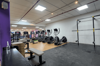 Imagen 3 de la galería del partner Life Center Fitness - Nine Shopping