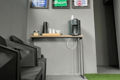 Imagem 8 da galeria do parceiro J9 Academy