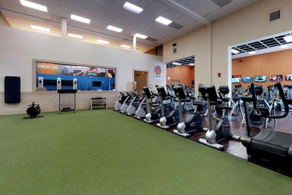 Image 6 from Onelife Fitness - Tysons partner gallery