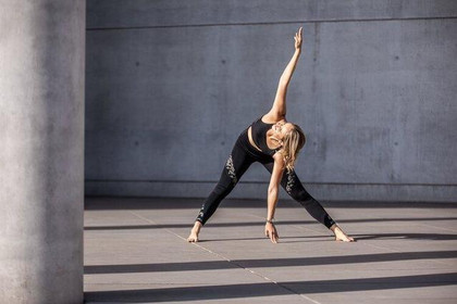 Bild 4 von Luisa Harisch Yoga Partnergalerie