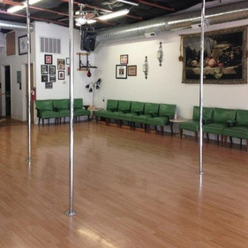 Image 3 from Yaples Ballroom/Le Cirque Vagabond partner gallery