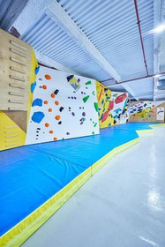 Imagen 1 de la galería del partner Climbat Barakaldo