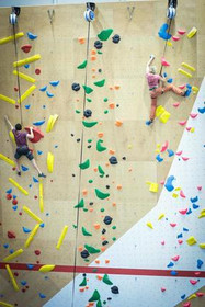 Imagen 7 de la galería del partner Climbat Barakaldo