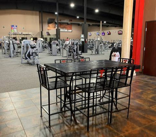 Image 7 from Zach's Club partner gallery