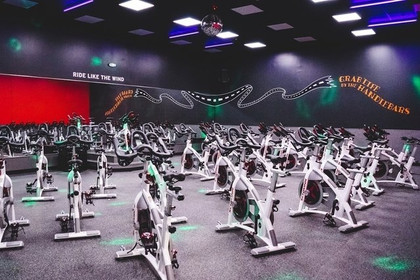 Image 3 from Crunch Fitness Blaine partner gallery