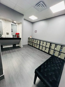 Image 4 from CKO Franklin Square partner gallery