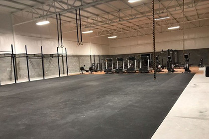 Imagen 4 de la galería del partner Invictus CF 1014 Arena Fitness